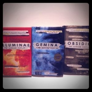 EUC - Signed Illuminae Files